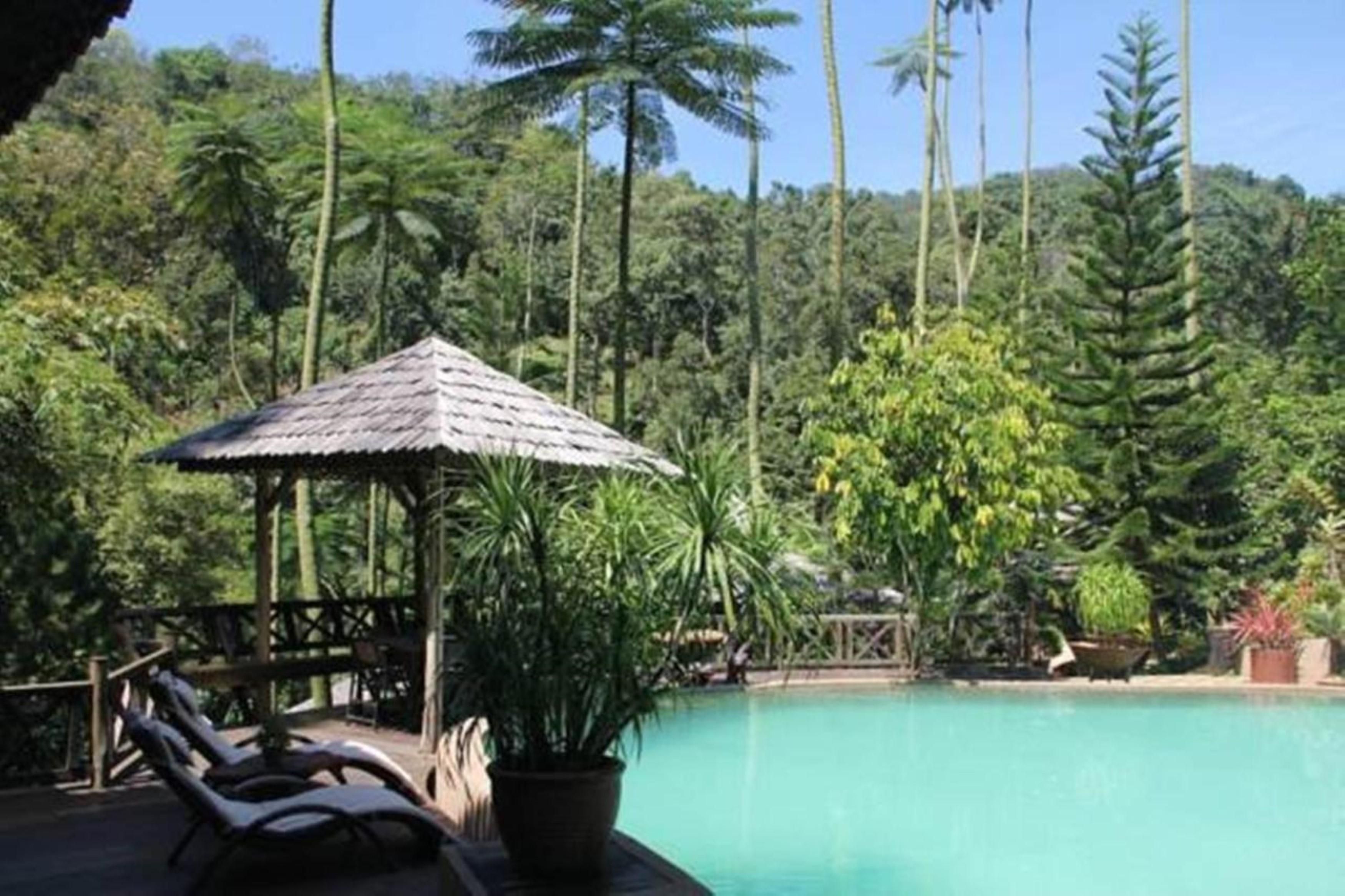 Fig Tree Hills Resort Баян Лепас Екстериор снимка