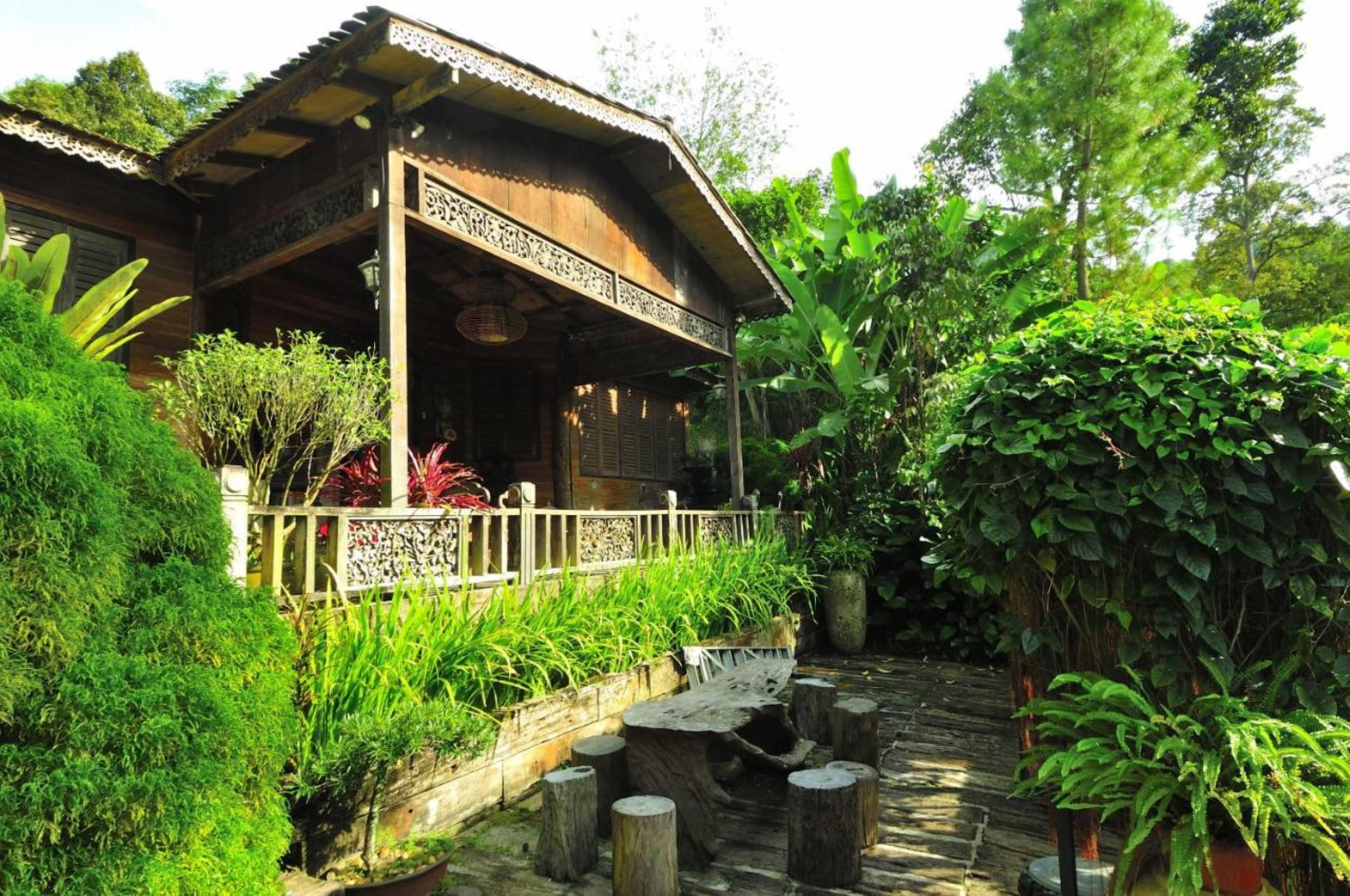 Fig Tree Hills Resort Баян Лепас Екстериор снимка