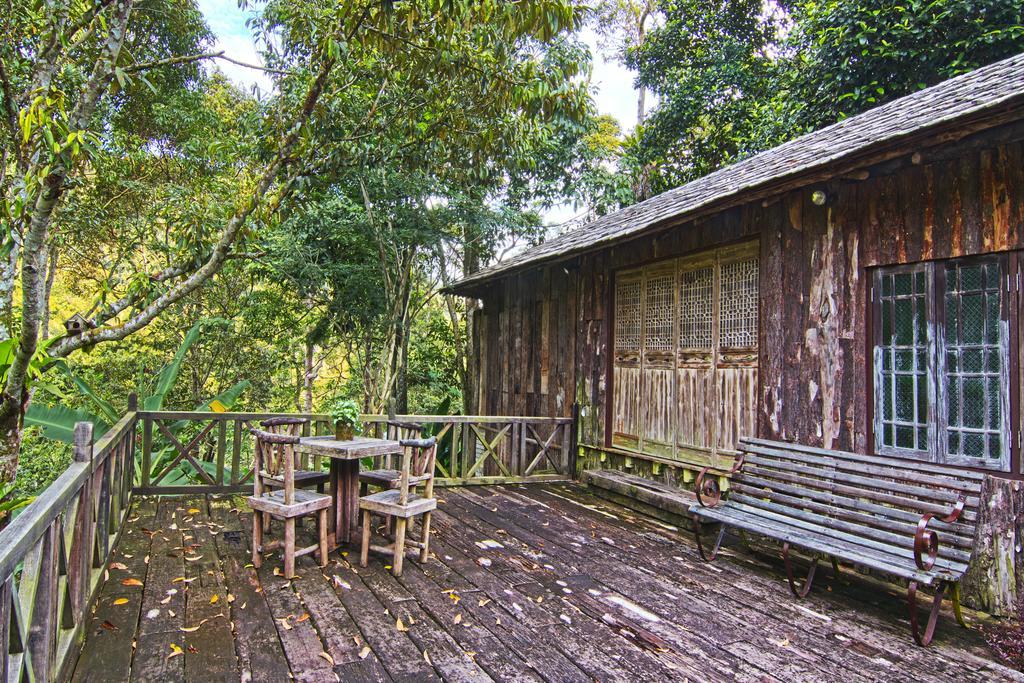 Fig Tree Hills Resort Баян Лепас Екстериор снимка